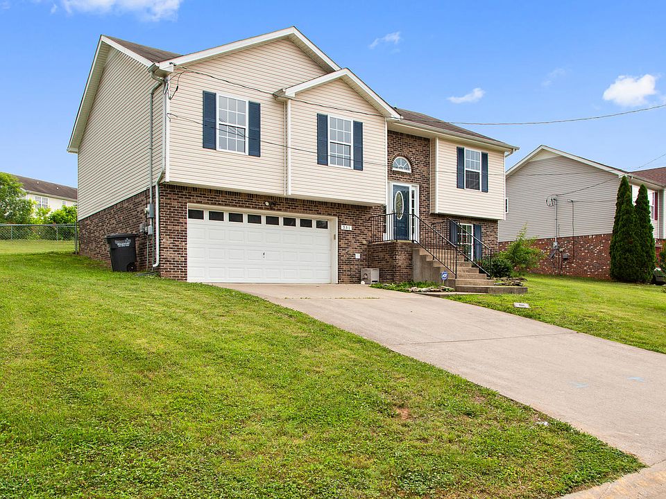 1st image of 951 Hedge Apple Dr