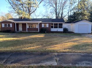 920 Marshall Rd, Greenwood, SC 29646