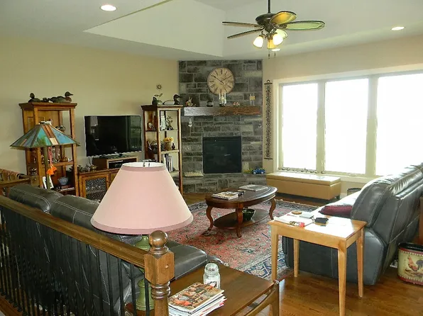 4708 Miller Pkwy, Manhattan, KS 66503