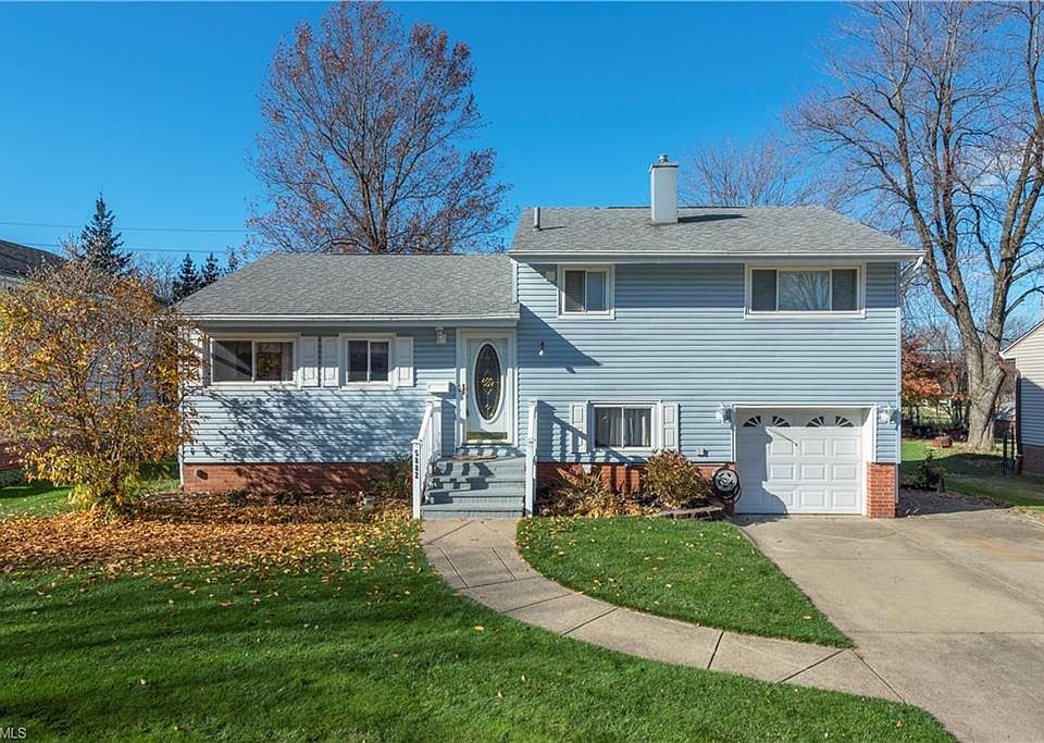 1st image of 5882 Doxmere Dr