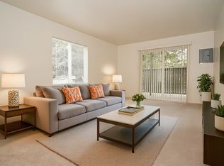 3330 SW 320th St APT 31, Federal Way, WA 98023