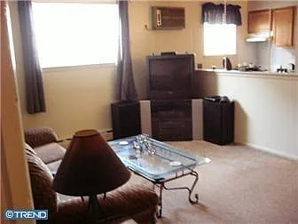 11 Huron Ave — Photo 3