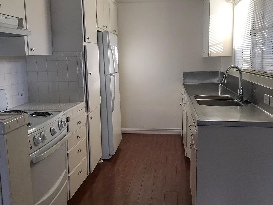 1st image of 2254 Mira Vista Ave #20