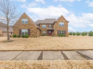 14778 Kenner Place Dr, Olive Branch, MS 38654