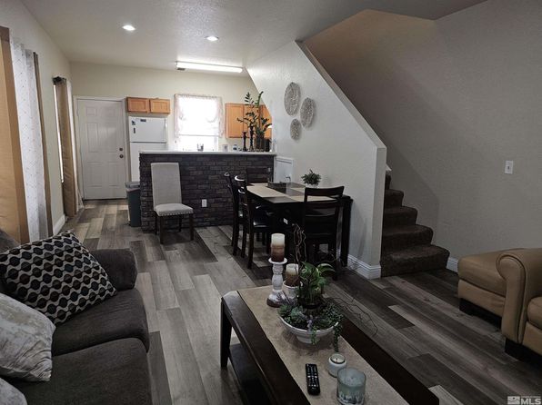 reno-nevada-449131644 picture