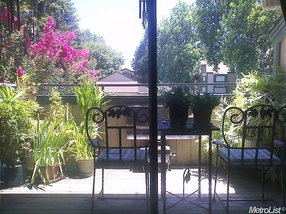 3rd image of 251 Del Verde Cir APT 4