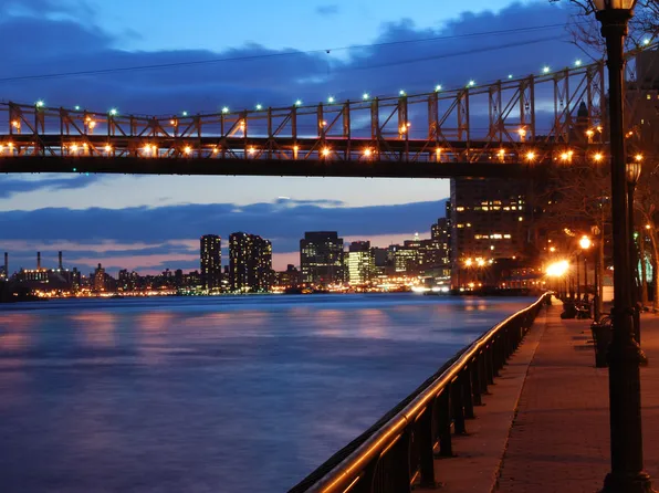 530 East 72nd Street image 12 of 14