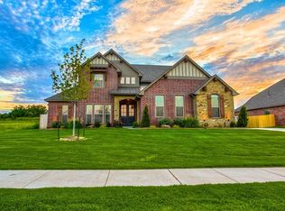 15301 Colonia Bella Dr, Edmond, OK 73013