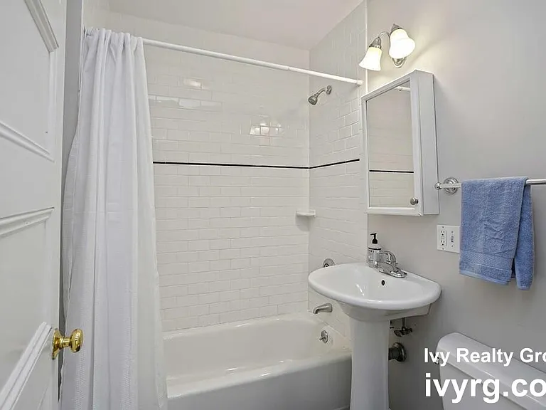 2 Arlington St #22 — Photo 6