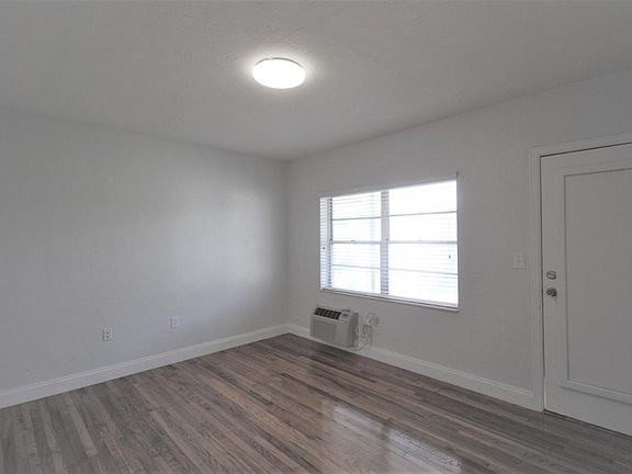 3rd image of 437 NE 82nd St Unit 22-437-22