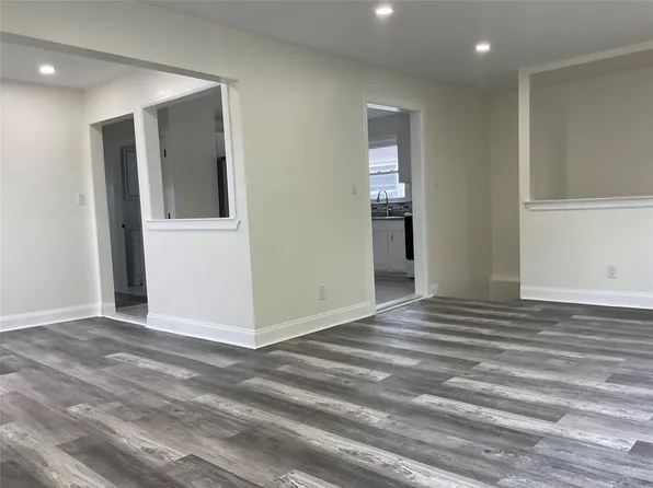 245-39 147th Drive, Rosedale, NY 11422