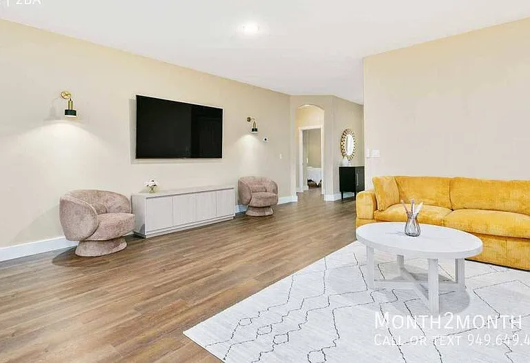 7401 NE 65th St — Photo 5