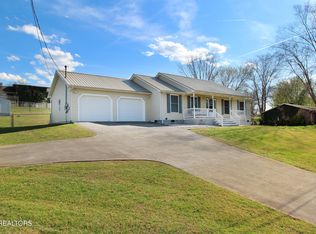 7764 Old Midway Rd, Lenoir City, TN 37772