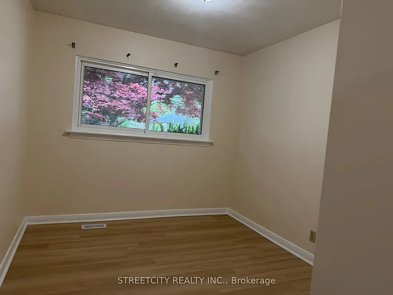 444 Scenic Dr — Photo 15