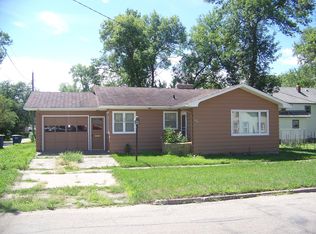 510 4th St NE, Jamestown, ND 58401