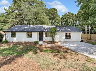 691 Brighton Dr NW, Lawrenceville, GA 30043