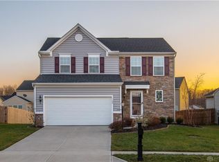 1106 Baywood Dr, Fairborn, OH 45324