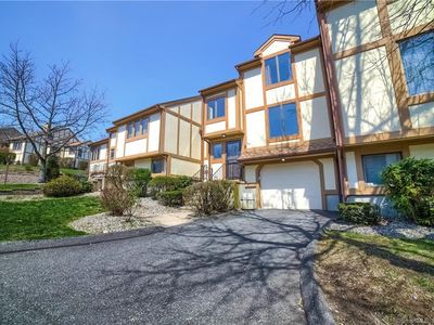 690 Forest Rd #542, West Haven, CT, 06516
