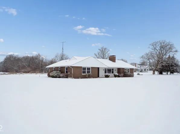 9221 N Knightsville Crawford St, Knightsville, IN 47834