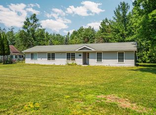 12298 Rose Ln, Atlanta, MI 49709