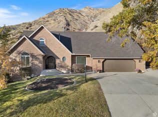 2078 E Spring Oaks Dr N, Springville, UT 84663
