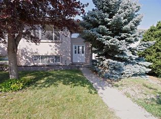 156 E Jerry Potts Blvd W, Lethbridge, AB T1K 7G7