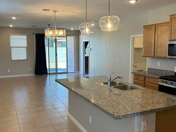 2nd image of 37155 N SIDEWINDER Drive