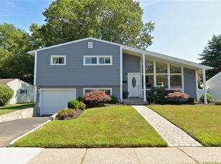 337 Ferndale Ave, Stratford, CT 06614