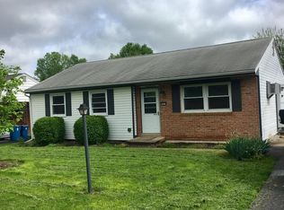 6013 Robert Dr, Mechanicsburg, PA