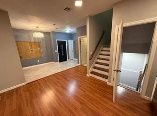 140 Schoder Ave, Woodbridge, NJ 07095