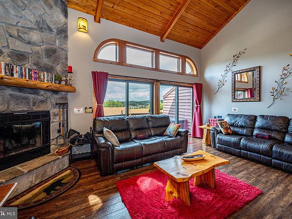 4th image of 1692 Deep Creek Dr Unit 31