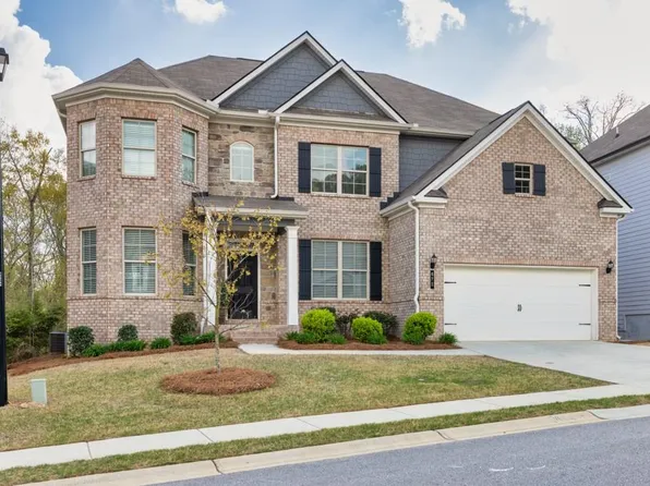 675 Broadmoor Dr, Braselton, GA 30517