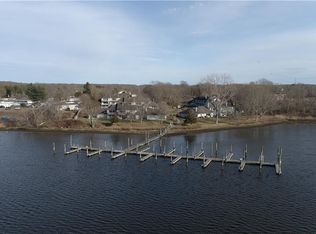 6 Whitehall Lndg #6, Mystic, CT 06355