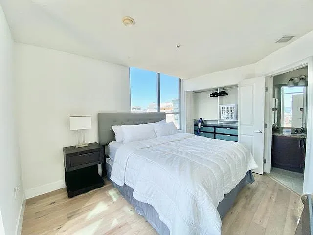 253 10th Ave #1302 — Photo 14