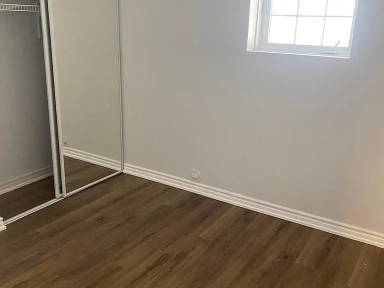 42 Israel Zilber Dr #BASEMENT — Photo 6