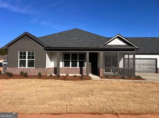 51 Thomaston St #0, Newnan, GA 30263