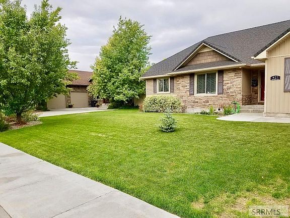 2nd image of 423 Beulahs Ln