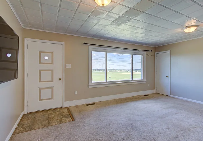 3968 Marietta Ave — Photo 21
