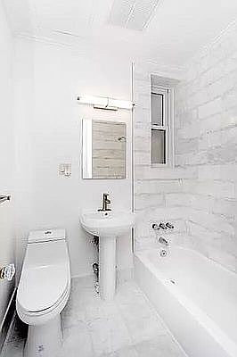 3rd image of 314 W 92nd St APT 3R