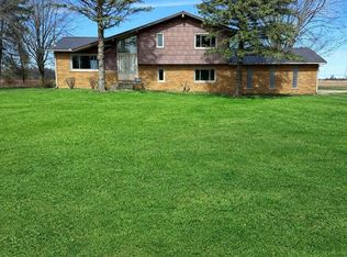 32011 School Section Rd, Richmond, MI 48062