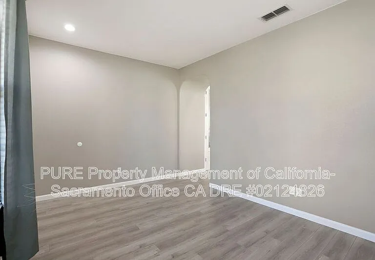 1518 Sandmark Dr — Photo 25