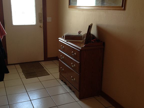 4th image of 1612 SW 127th Pl