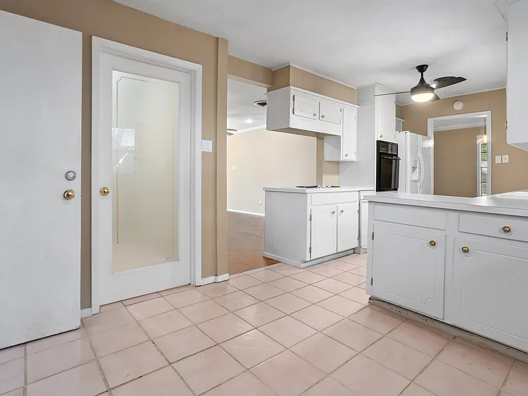 6948 Valhalla Rd — Photo 14