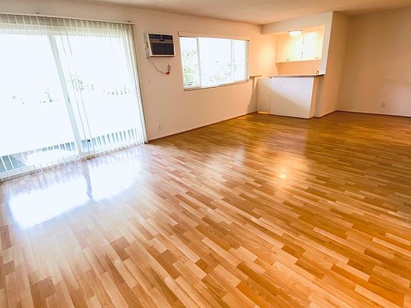 5th image of 1641 Veteran Ave #7908