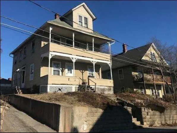 56 James St, Torrington, CT 06790