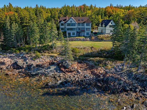 2nd image of 72 Jordan Harbor Road