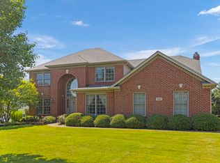 1231 Howe St, Batavia, IL 60510