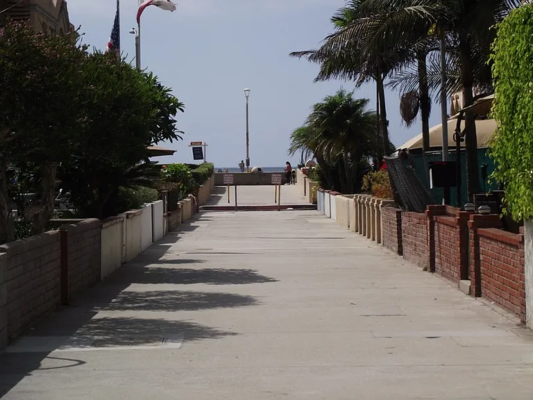 604 Hermosa Ave #A — Photo 10