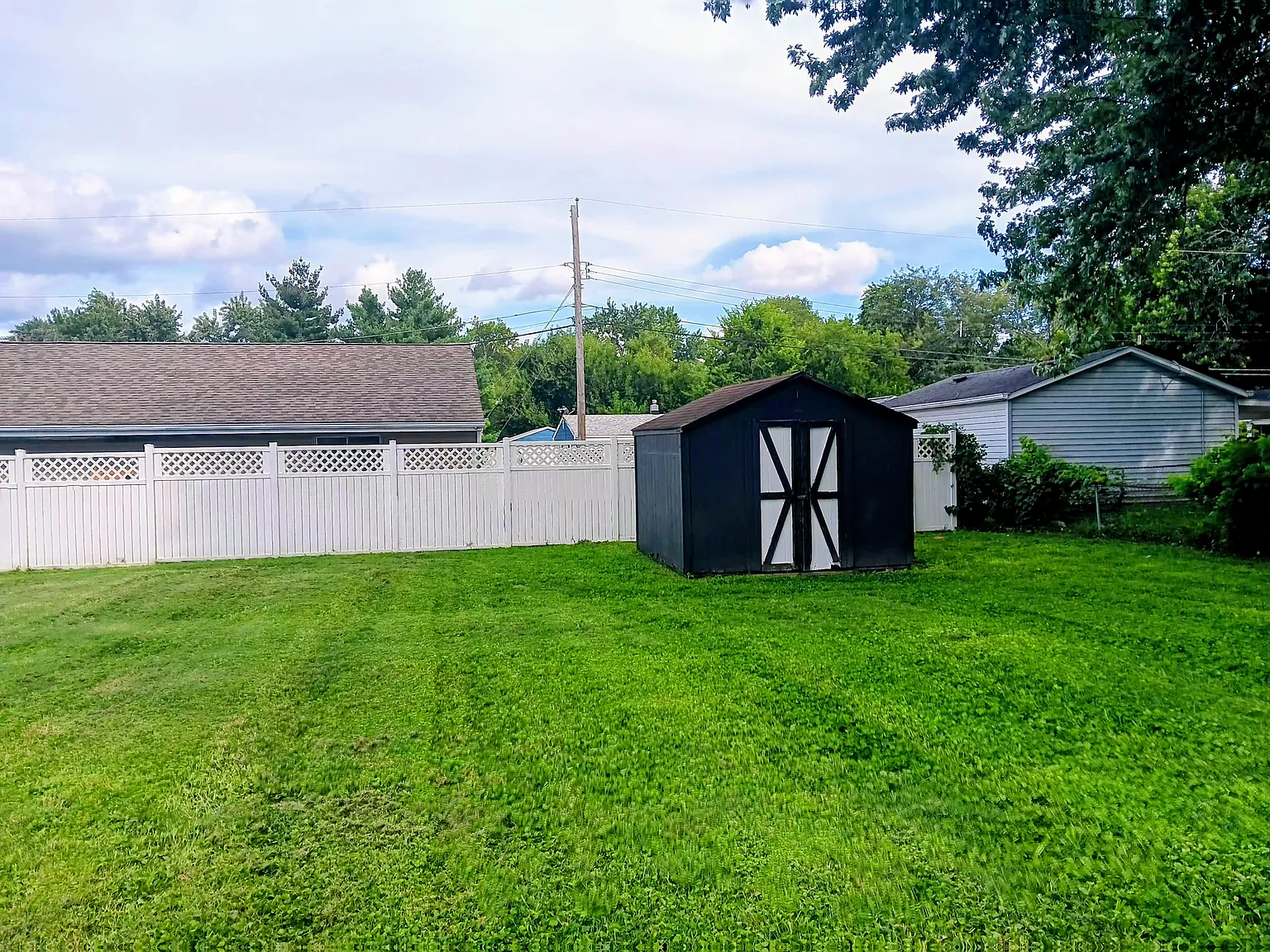 11030 Old Saint Charles Rd — Photo 3