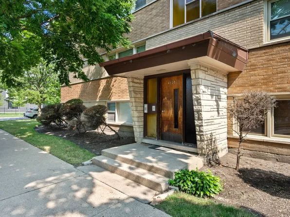 4128 W Cullom Ave APT 3B, Chicago, IL 60641